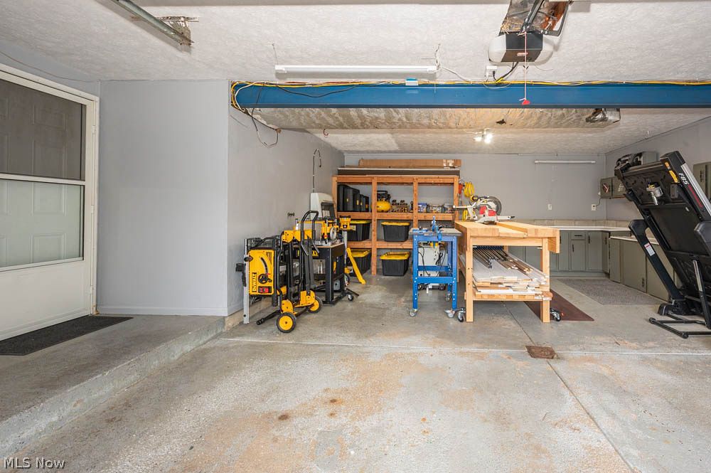 1759 Arbor Drive Mineral Ridge OH 44440
