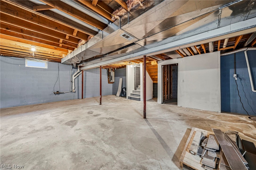 2486 Trellis Place Rock Creek OH 44084