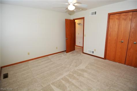 5301 Markwood Court Valley City OH 44280