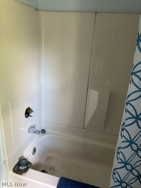 2610 E South Range New Springfield OH 44443