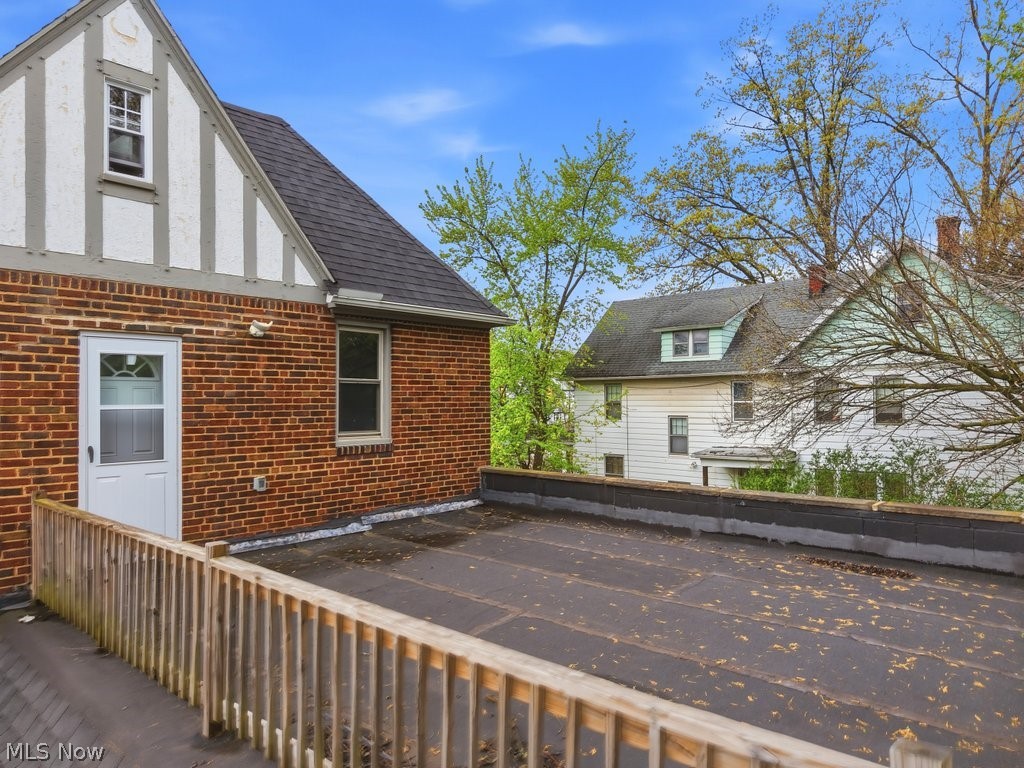 3871 Mayfield Road Cleveland Heights OH 44121