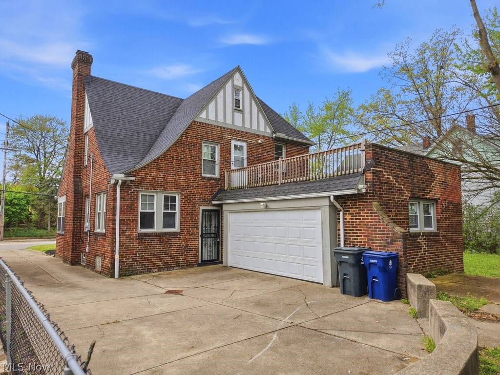 3871 Mayfield Road Cleveland Heights OH 44121