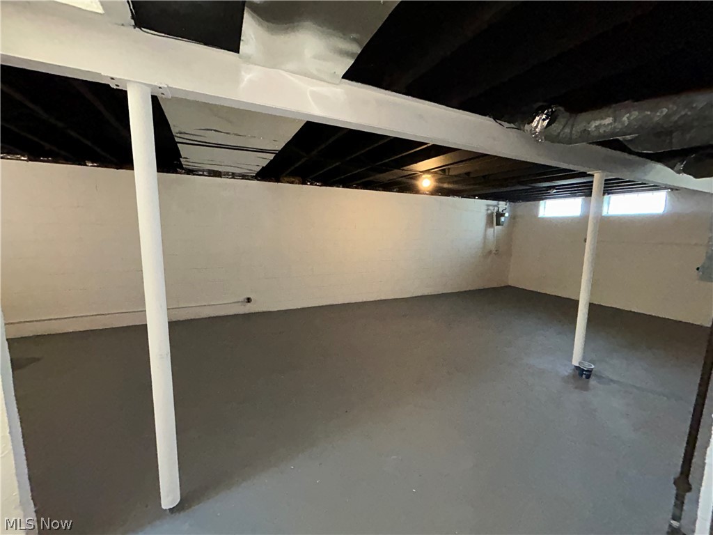 9316 Alexander Road Garfield Heights OH 44125