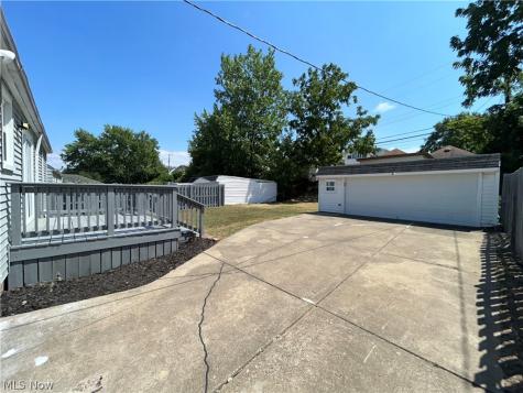 9316 Alexander Road Garfield Heights OH 44125