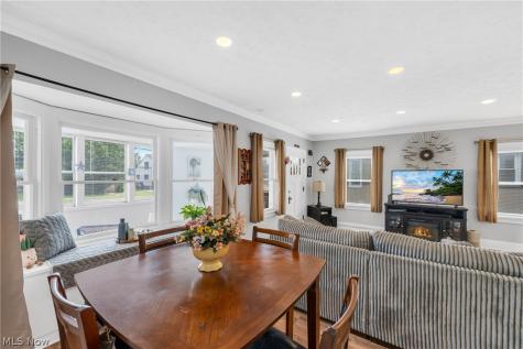 7803 Snow Road Parma OH 44129