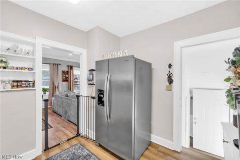 7803 Snow Road Parma OH 44129