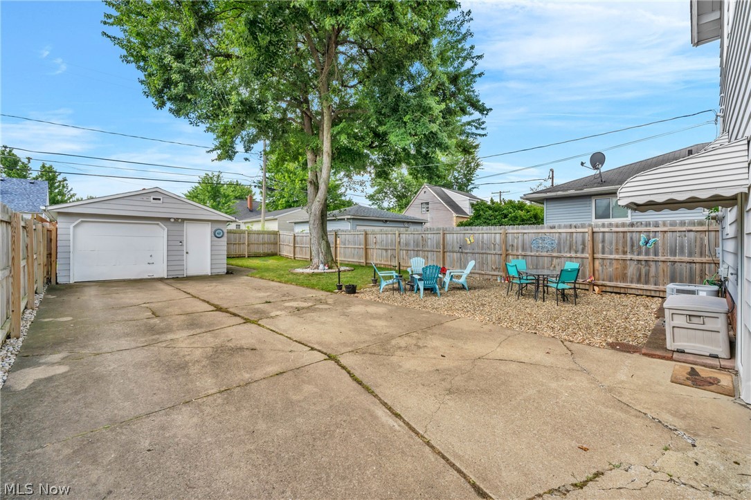 7803 Snow Road Parma OH 44129