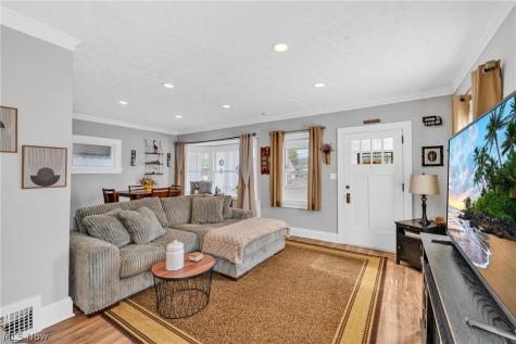 7803 Snow Road Parma OH 44129