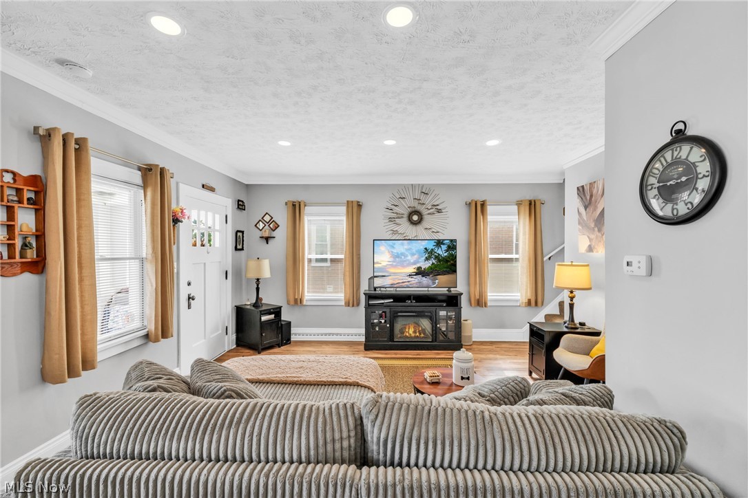 7803 Snow Road Parma OH 44129