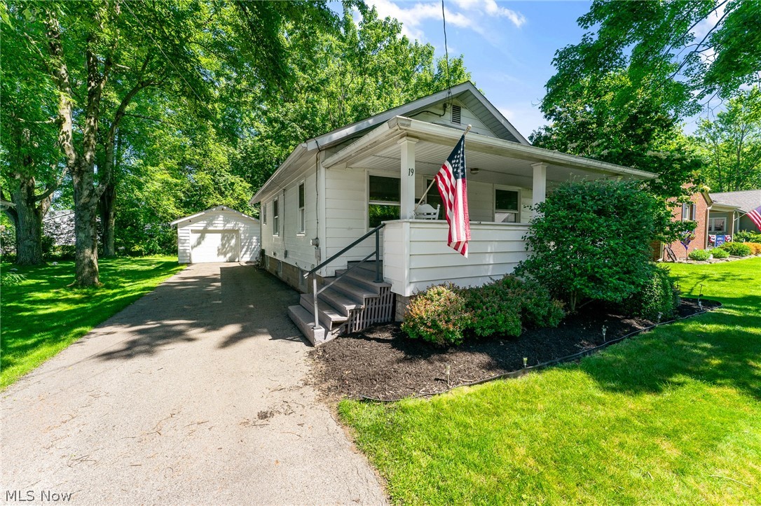19 Nesbitt Street Poland OH 44514