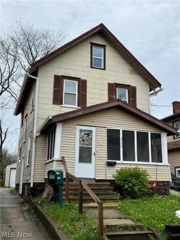 2229 25th Street SW Akron OH 44314