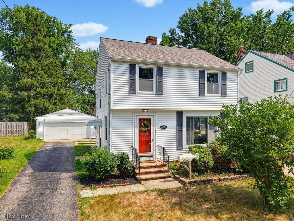 4533 Telhurst Road South Euclid OH 44121