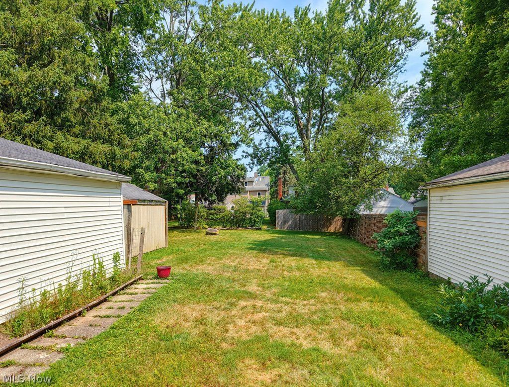 4533 Telhurst Road South Euclid OH 44121