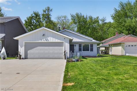 286 E 310th Street Willowick OH 44095