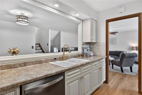 286 E 310th Street Willowick OH 44095