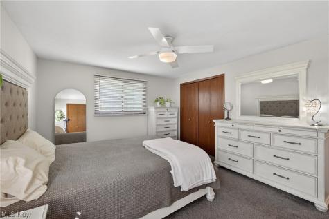 286 E 310th Street Willowick OH 44095