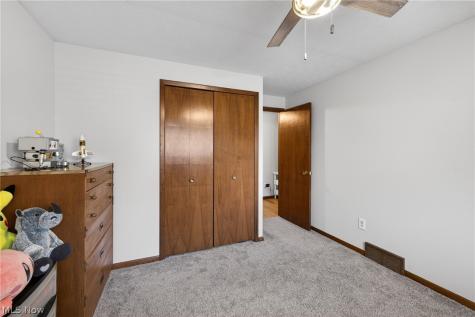 286 E 310th Street Willowick OH 44095