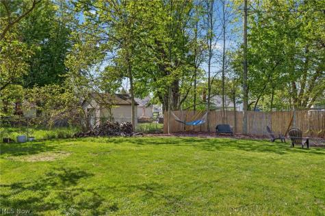 286 E 310th Street Willowick OH 44095