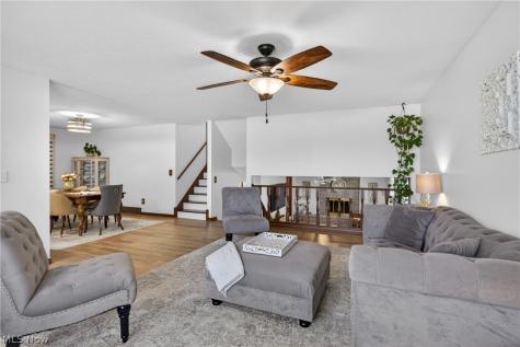 286 E 310th Street Willowick OH 44095