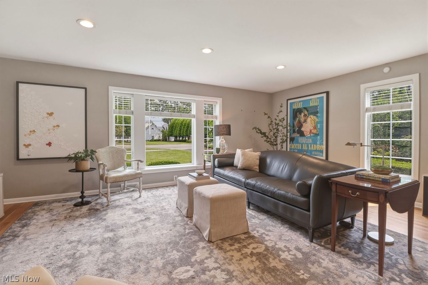 27065 Lake Road Bay Village OH 44140