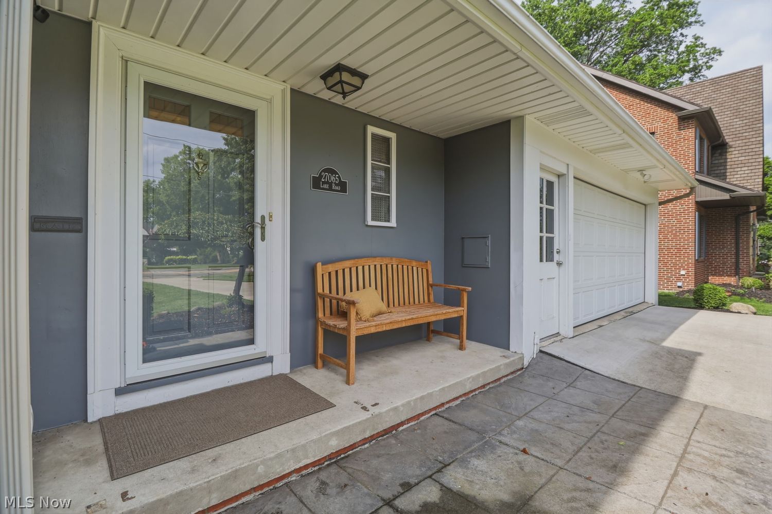 27065 Lake Road Bay Village OH 44140