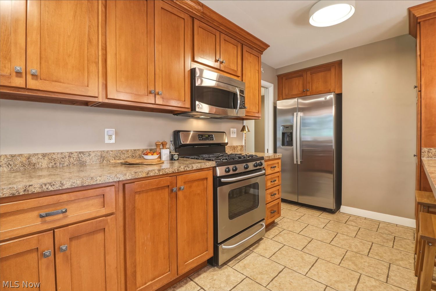 27065 Lake Road Bay Village OH 44140