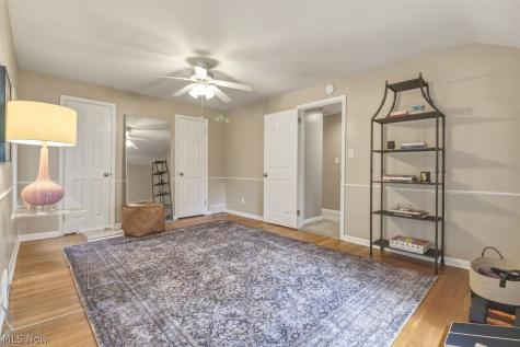 27065 Lake Road Bay Village OH 44140