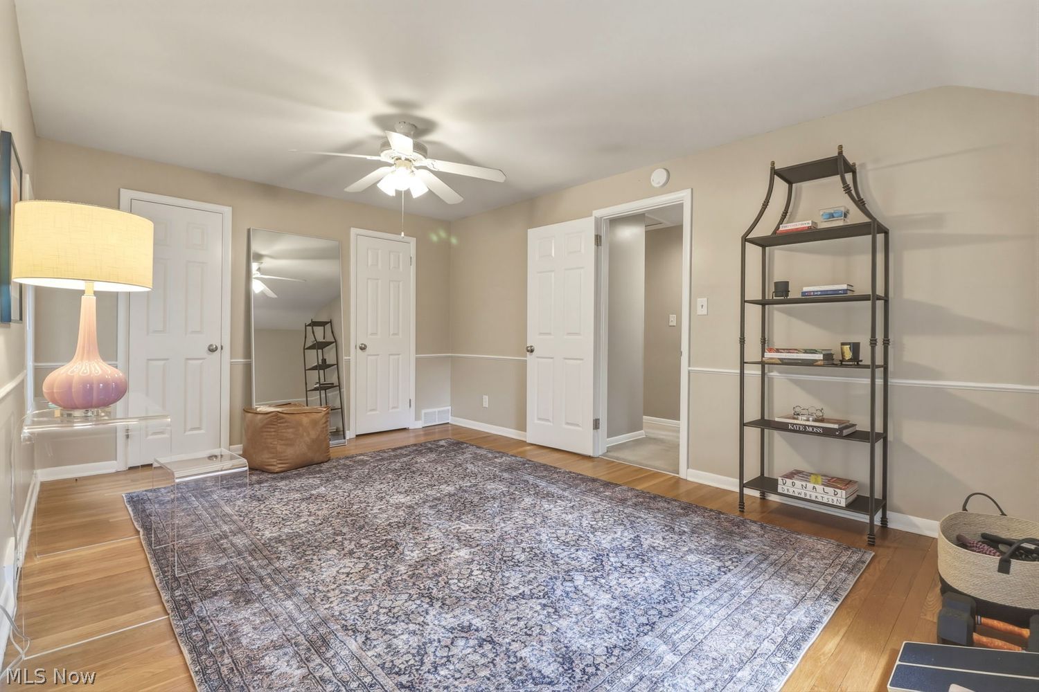 27065 Lake Road Bay Village OH 44140