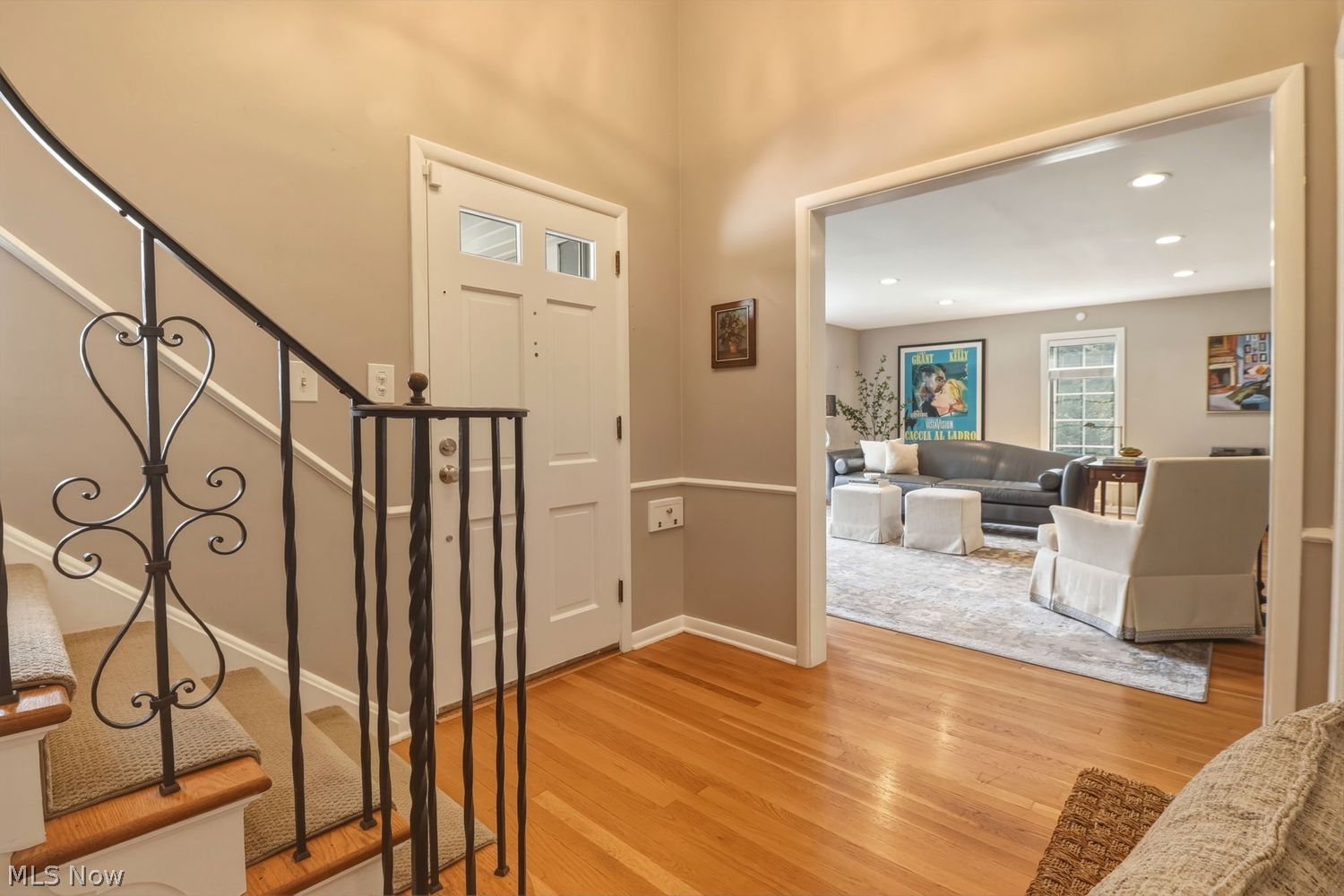 27065 Lake Road Bay Village OH 44140