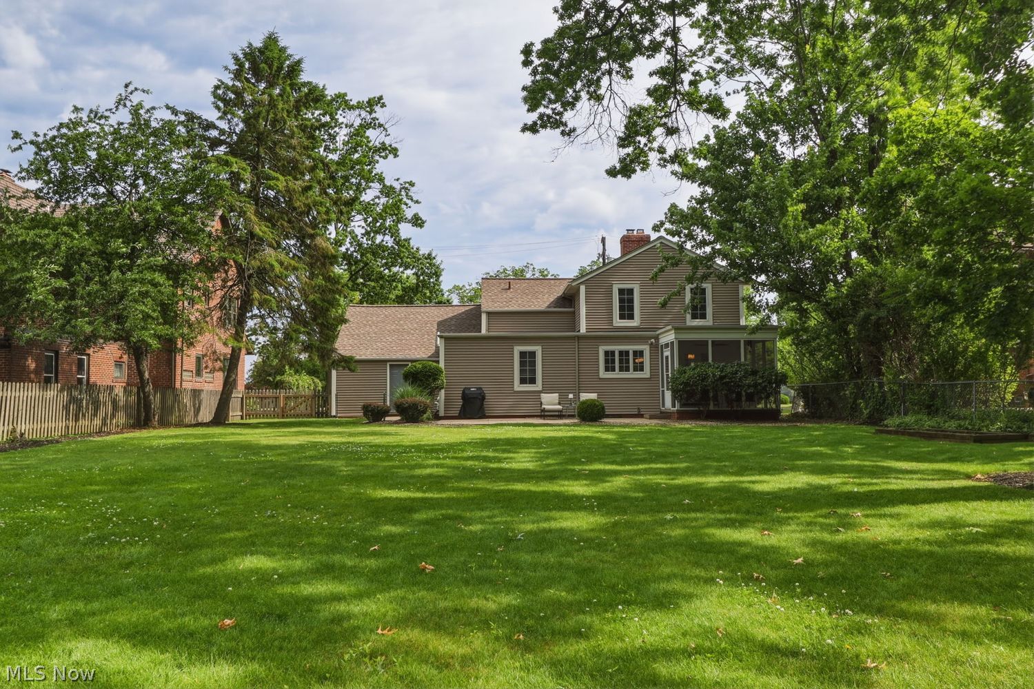 27065 Lake Road Bay Village OH 44140