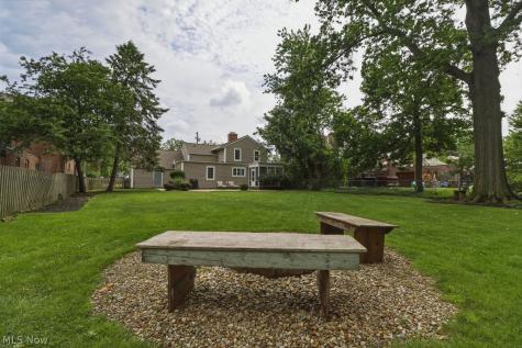 27065 Lake Road Bay Village OH 44140