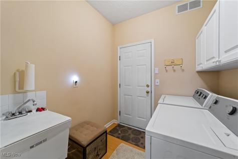 4461 Sexton Road Cleveland OH 44105