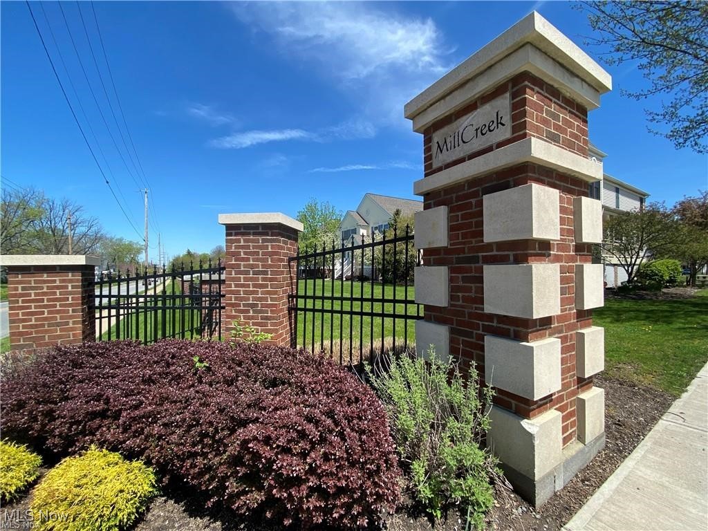 4461 Sexton Road Cleveland OH 44105