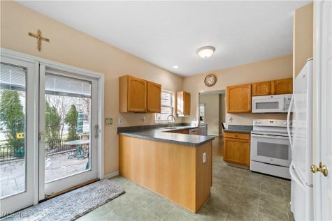 4461 Sexton Road Cleveland OH 44105