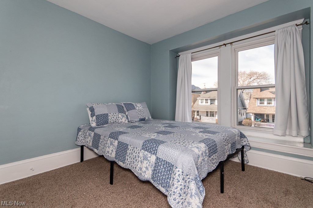 1379 Hall Avenue Lakewood OH 44107