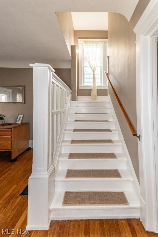 1379 Hall Avenue Lakewood OH 44107