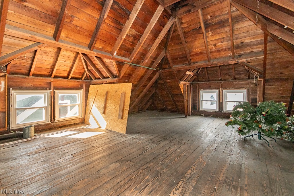 1379 Hall Avenue Lakewood OH 44107