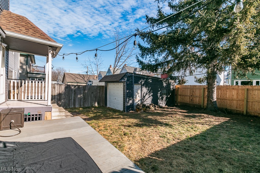 1379 Hall Avenue Lakewood OH 44107