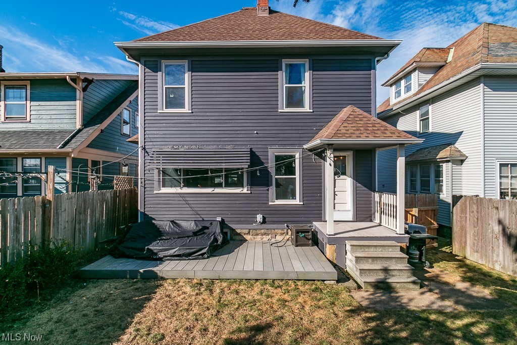 1379 Hall Avenue Lakewood OH 44107