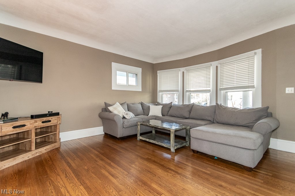 1379 Hall Avenue Lakewood OH 44107