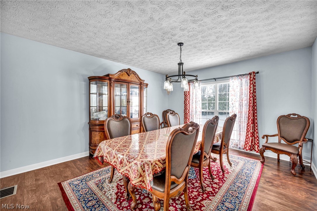 1273 Muchney Circle Akron OH 44312