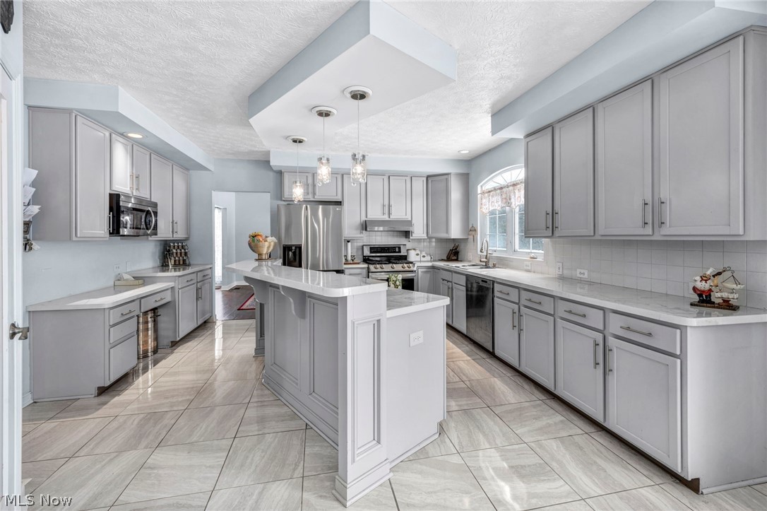 1273 Muchney Circle Akron OH 44312