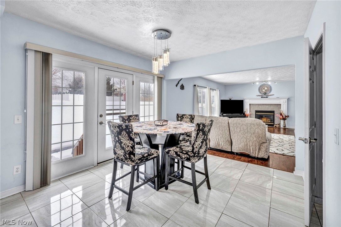 1273 Muchney Circle Akron OH 44312