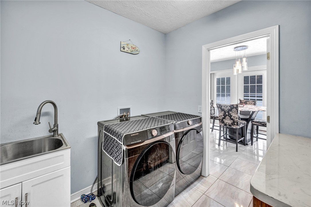 1273 Muchney Circle Akron OH 44312