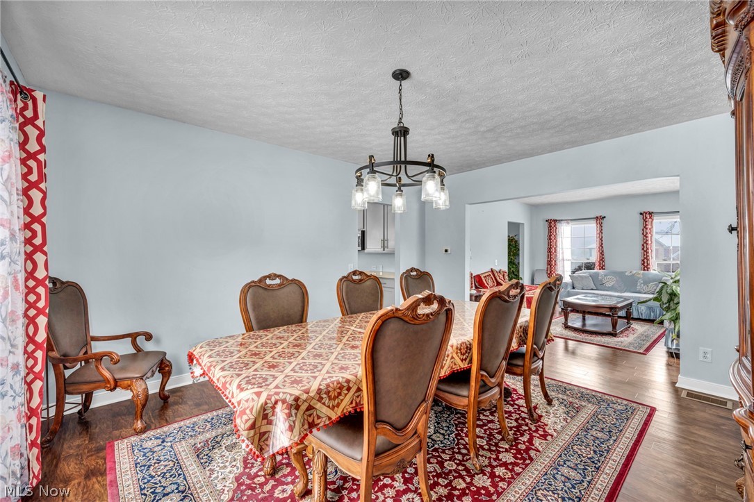 1273 Muchney Circle Akron OH 44312