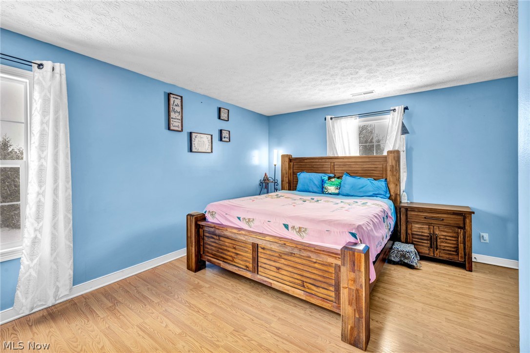 1273 Muchney Circle Akron OH 44312