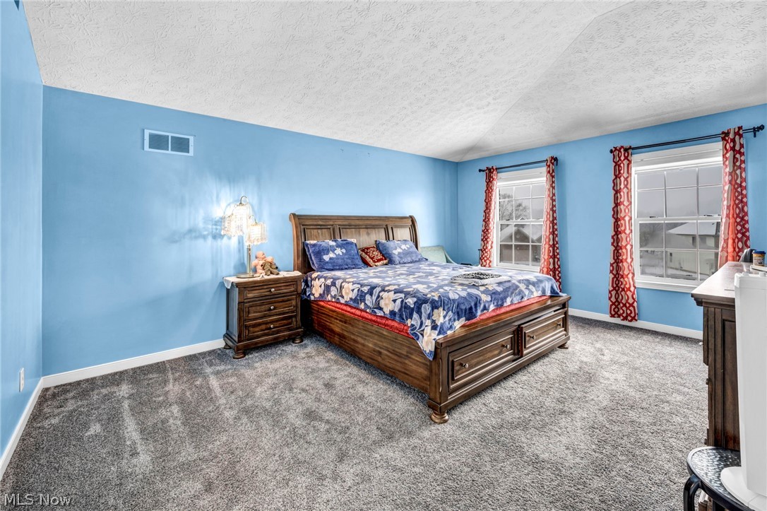 1273 Muchney Circle Akron OH 44312