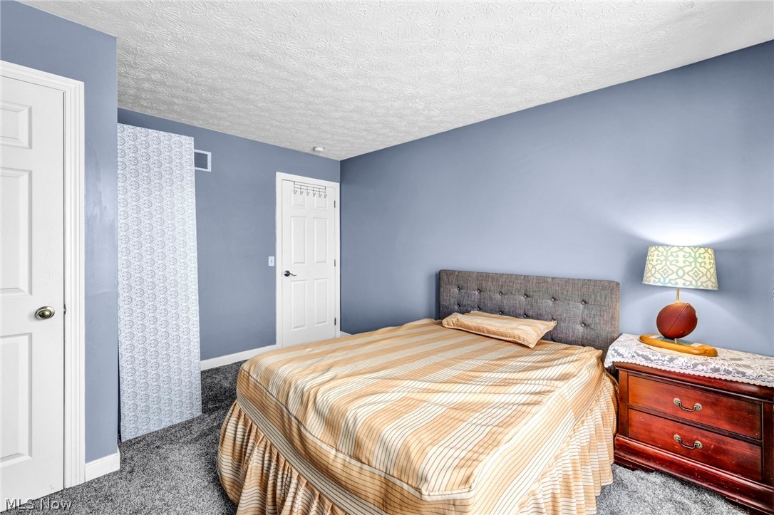 1273 Muchney Circle Akron OH 44312