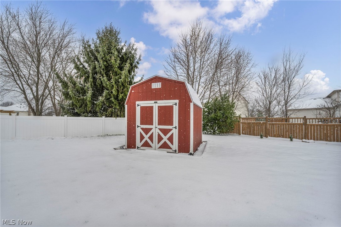 1273 Muchney Circle Akron OH 44312