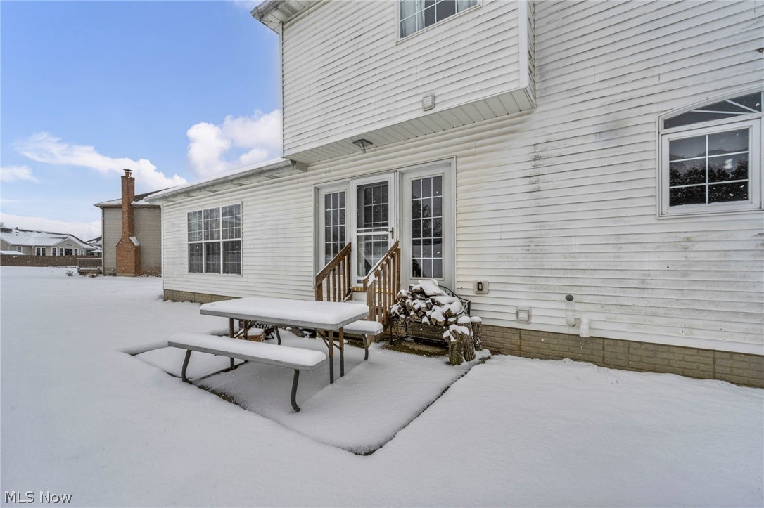 1273 Muchney Circle Akron OH 44312